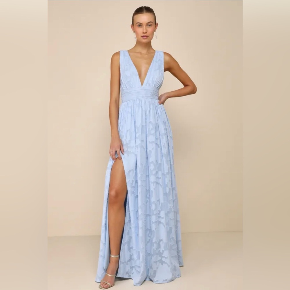 Elegant Light Blue V-Neck Maxi Dress with High Slit